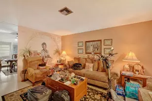 154 NW 67th St, Miami, FL 33150 - Photo 6