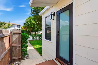 327 N H Street, Lake Worth Beach, FL 33460 - Photo 4