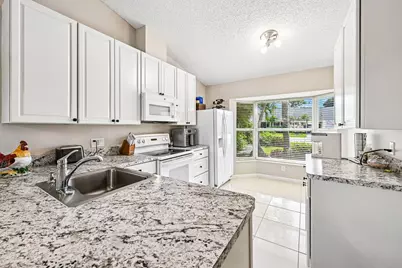 10843 SE Sea Pines Circle, Hobe Sound, FL 33455 - Photo 6