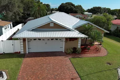 1238 24th Street, Okeechobee, FL 34974 - Photo 1