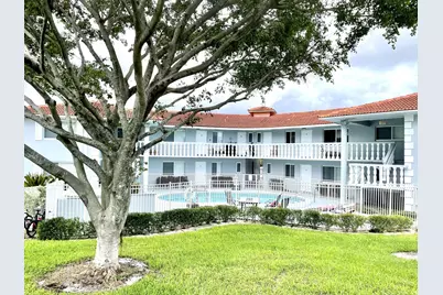 431 W Camino Real #14, Boca Raton, FL 33432 - Photo 2