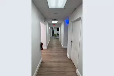 275 Commercial Boulevard #Suite 302, Lauderdale by the Sea, FL 33308 - Photo 4