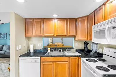 6370 Chasewood Drive #H, Jupiter, FL 33458 - Photo 10