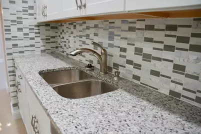 301 Croton Avenue #406, Lantana, FL 33462 - Photo 12