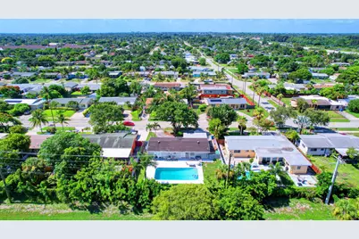 1343 W Ocean Avenue, Lantana, FL 33462 - Photo 30
