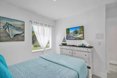 1100 NE 17th Way, Fort Lauderdale, FL 33304 - Photo 14