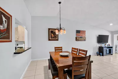 4450 Lucerne Villas Lane, Lake Worth, FL 33467 - Photo 8