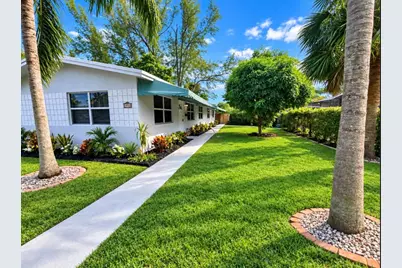 1022 NE 39th Street #1, Oakland Park, FL 33334 - Photo 1