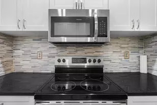 2170 NE 51st Ct, Fort Lauderdale, FL 33308 - Photo 20