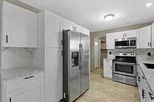 7081 SW 30th St, Miramar, FL 33023 - Photo 12