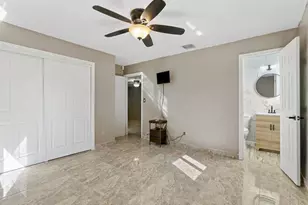 7081 SW 30th St, Miramar, FL 33023 - Photo 24