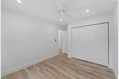 1279 Beach Road #2, Riviera Beach, FL 33404 - Photo 12