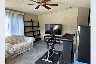 21541 NW 7th Street, Pembroke Pines, FL 33029 - Photo 26