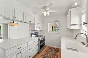 2725 NE 32nd Ave, Fort Lauderdale, FL 33308 - Photo 4