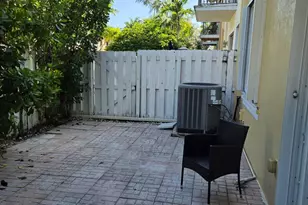 14965 SW 41st Ln, Miami, FL 33185 - Photo 10