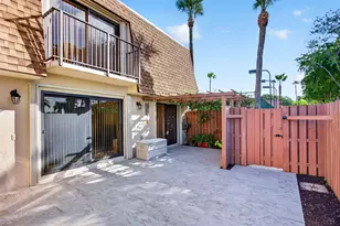 5551 NW 61st Pl, Tamarac, FL 33319 - Photo 6