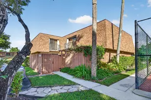 5551 NW 61st Pl, Tamarac, FL 33319 - Photo 1