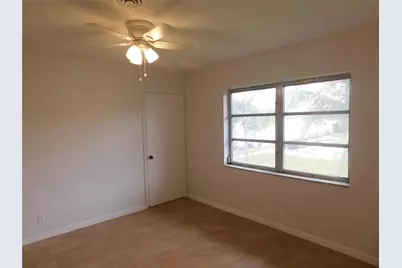 960 Crystal Lake Drive, Pompano Beach, FL 33064 - Photo 22
