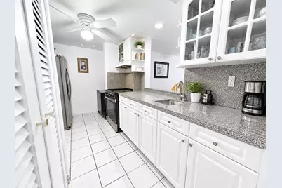 1865 W 68th, Hialeah, FL 33014 - Photo 6
