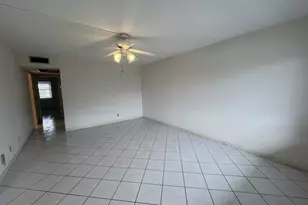 4006 Farnham N, Deerfield Beach, FL 33442 - Photo 10