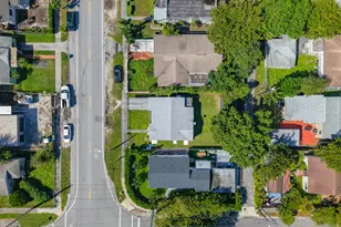 511 NW 46th St, Miami, FL 33127 - Photo 36