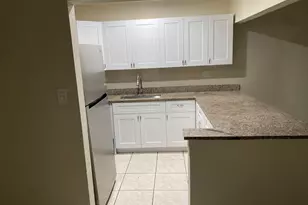 207 NW 32nd Ct, Pompano Beach, FL 33064 - Photo 2