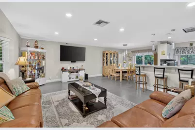 3880 Lowson Boulevard, Delray Beach, FL 33445 - Photo 10