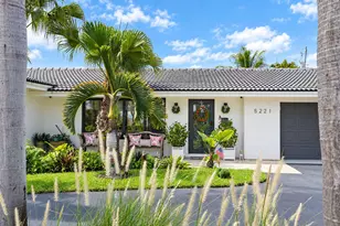 5221 NE 27th Ave, Lighthouse Point, FL 33064 - Photo 2