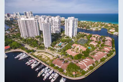 21200 Point Place #801, Aventura, FL 33180 - Photo 2