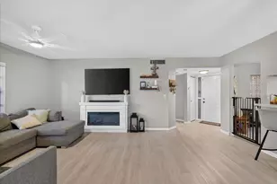 10690 NW 14th St, Plantation, FL 33322 - Photo 8