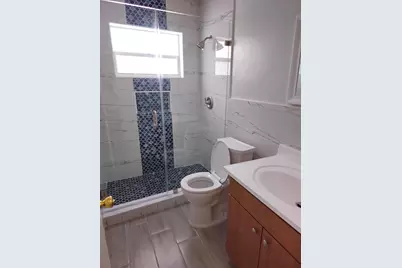 671 NE 46th Court, Oakland Park, FL 33334 - Photo 16
