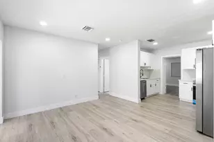 1101 NW 23rd Terrace NW, Fort Lauderdale, FL 33311 - Photo 28