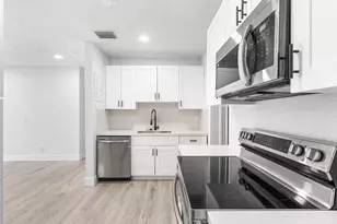 1101 NW 23rd Terrace NW, Fort Lauderdale, FL 33311 - Photo 38