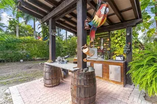16020 SW 208th Ave, Miami, FL 33187 - Photo 10