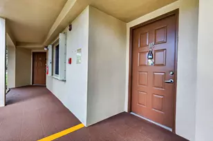 801 SW 141st Ave, Pembroke Pines, FL 33027 - Photo 6