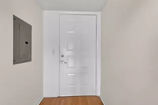 801 SW 141st Ave, Pembroke Pines, FL 33027 - Photo 10
