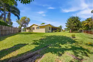 1900 NW 43rd St, Oakland Park, FL 33309 - Photo 38
