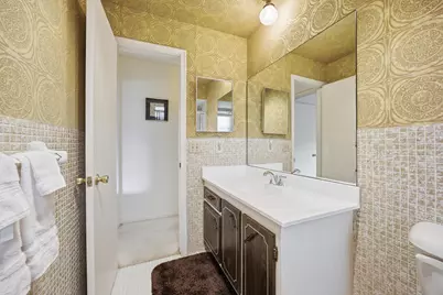 1900 NW 43rd Street, Oakland Park, FL 33309 - Photo 22