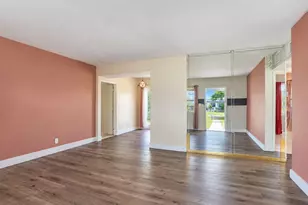 1805 NW 13th Ct, Fort Lauderdale, FL 33311 - Photo 10