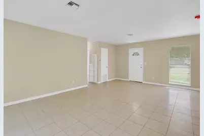 125 NE Prima Vista Boulevard, Port Saint Lucie, FL 34983 - Photo 8