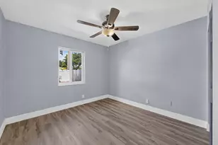 7703 SW 3rd St, North Lauderdale, FL 33068 - Photo 16