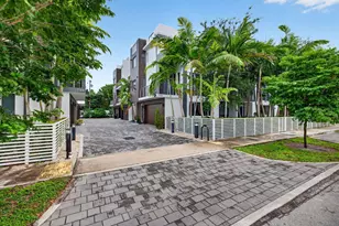 714 NE 14th Ave, Fort Lauderdale, FL 33304 - Photo 12