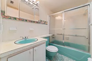 2050 NE 39th St, Lighthouse Point, FL 33064 - Photo 6