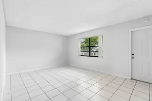 500 NE 2nd St, Dania Beach, FL 33004 - Photo 10