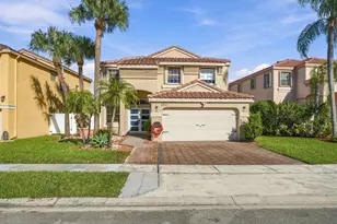 2271 NW 159th Ave, Pembroke Pines, FL 33028 - Photo 2