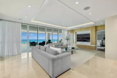 101 S Fort Lauderdale Beach Boulevard #2703, Fort Lauderdale, FL 33316 - Photo 2