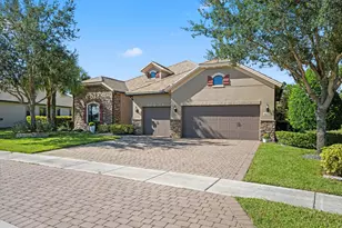 4279 Siena Cir, Wellington, FL 33414 - Photo 2