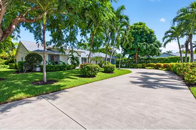 2915 Riviera Drive, Delray Beach, FL 33445 - Photo 2