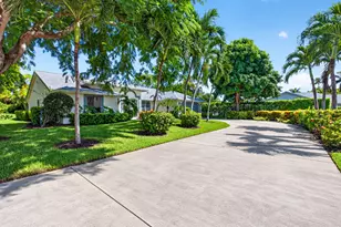 2915 Riviera Dr, Delray Beach, FL 33445 - Photo 2