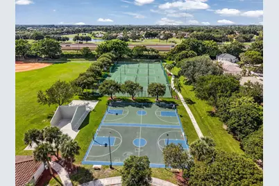 7598 Downwinds Lane, Lake Worth, FL 33467 - Photo 10